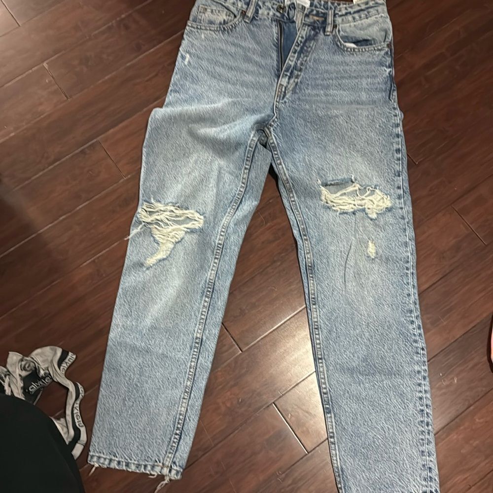 ZARA Denim Jeans - Size 4 - LIKE NEW - Worn Once High Waisted Jeans
